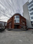 Продается офисное здание с земельным участком,  г. Новосибирск, ул. Дуси Ковальчук, д. 258/1